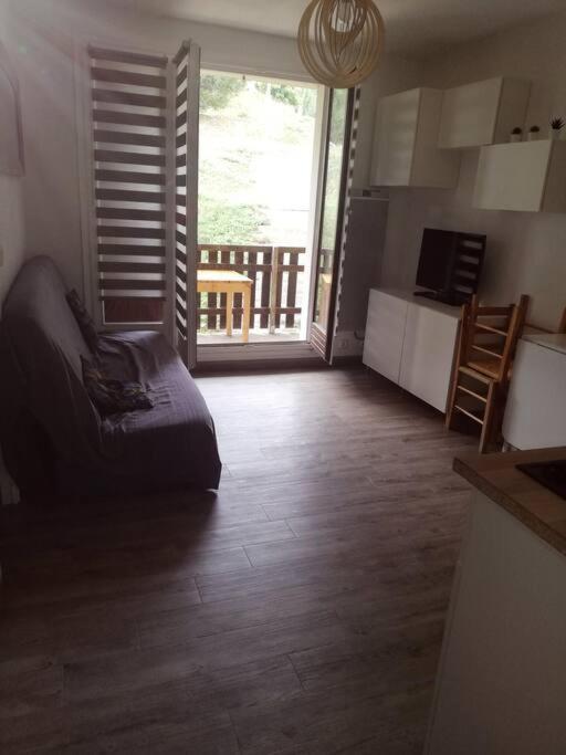 Studio 4 Personnes Лез Англ Екстериор снимка